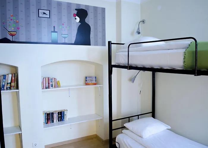 Red Nose With Self-check In Hostel *