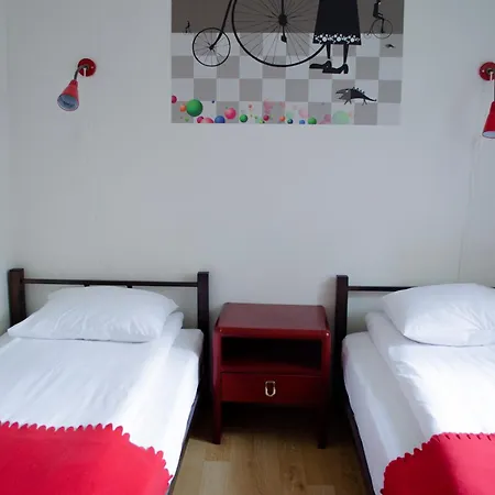 Red Nose With Self-check In *
