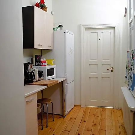 Red Nose With Self-check In Hostal