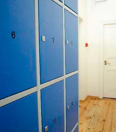 Red Nose With Self-check In * 리가