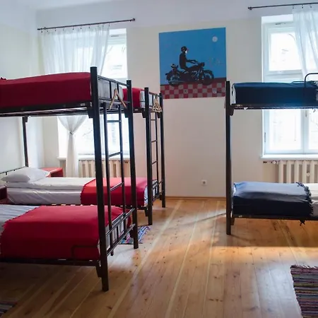 호스텔 Red Nose With Self-check In