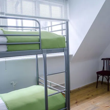 Hostel Red Nose With Self-check In Riga