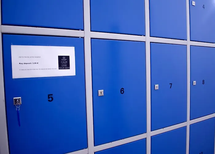 Red Nose With Self-check In *