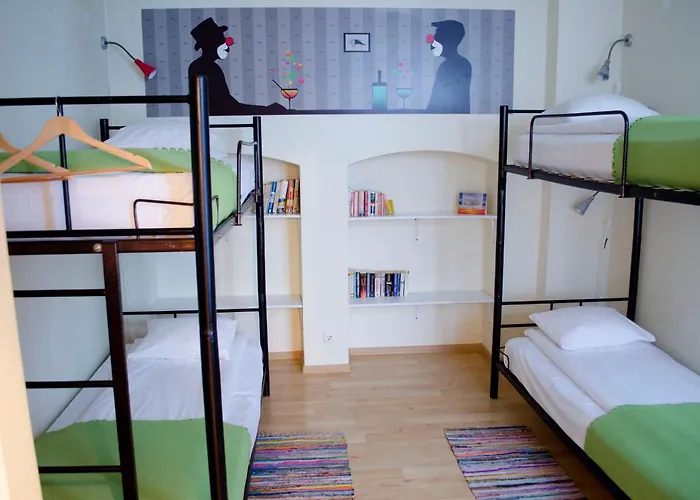 Vandrarhem Red Nose With Self-check In *