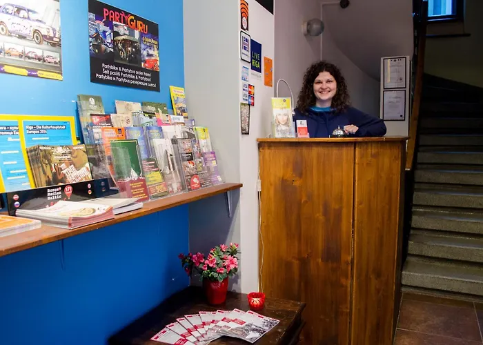 Red Nose With Self-check In